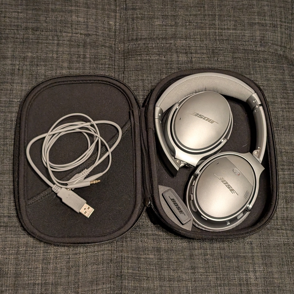 Bose QC35